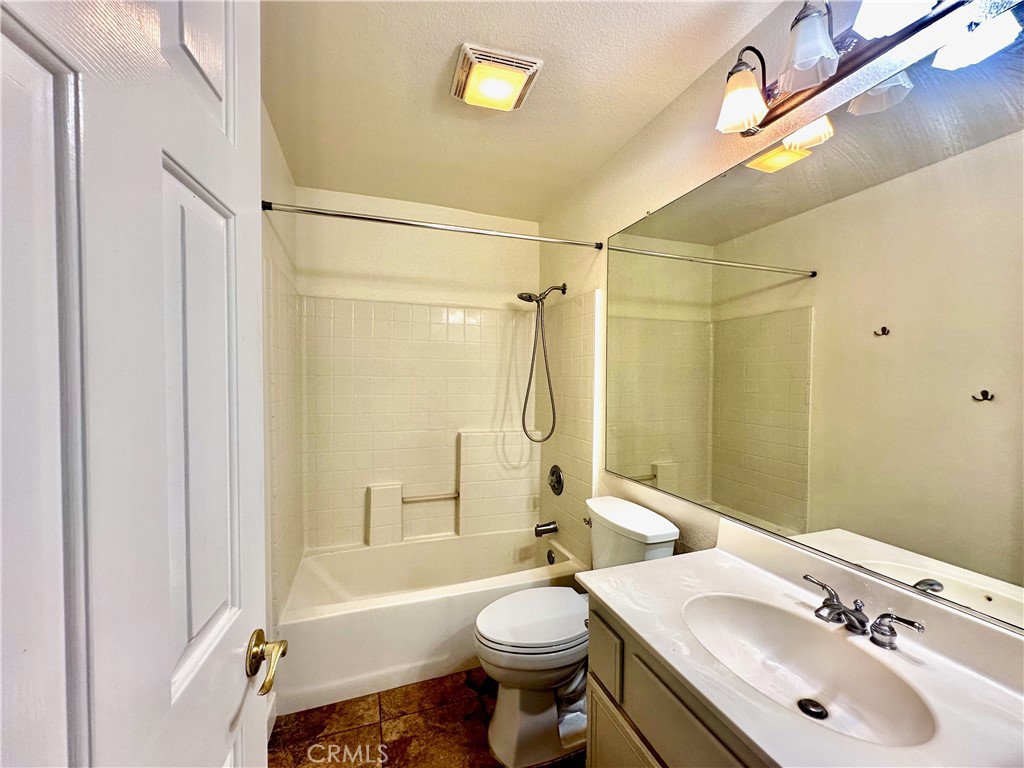 317 Pony Express Road San Dimas, CA 91773 - Photo 20 of 29 Second Bath