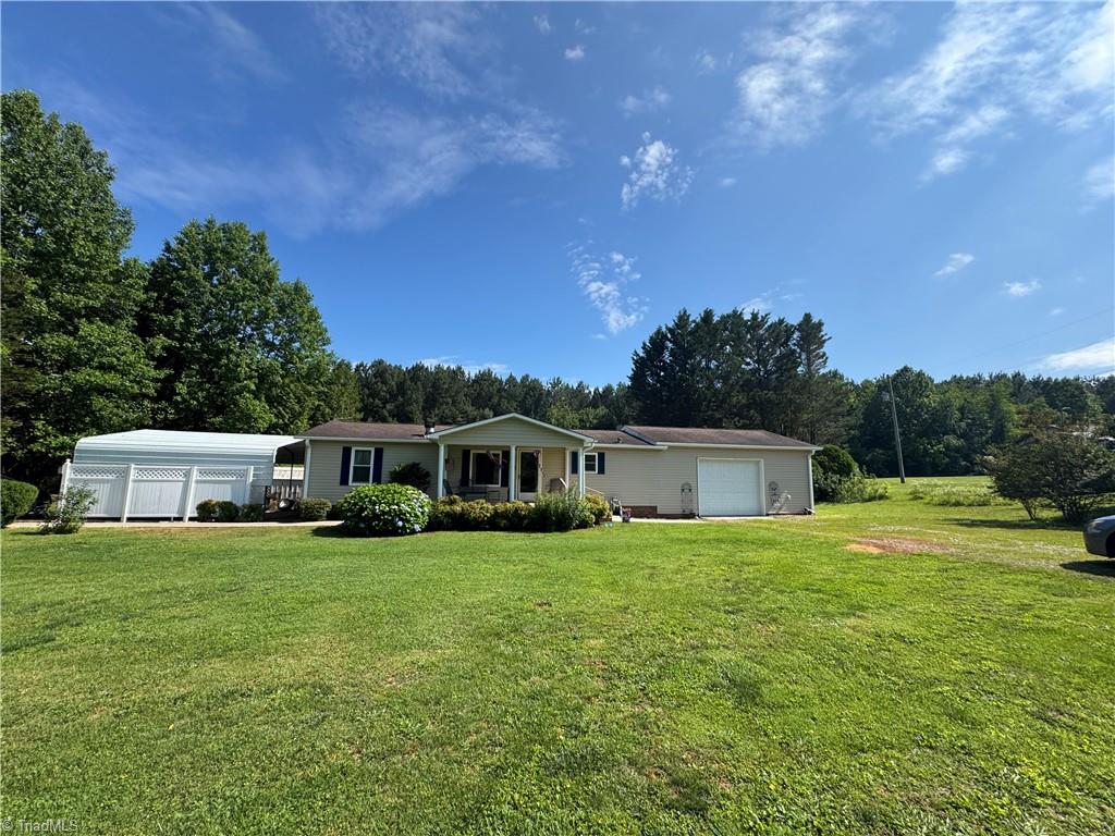 7782 Greenhorn Road Elkin, NC 28621 - Photo 2 of 32 Gallery Image 2