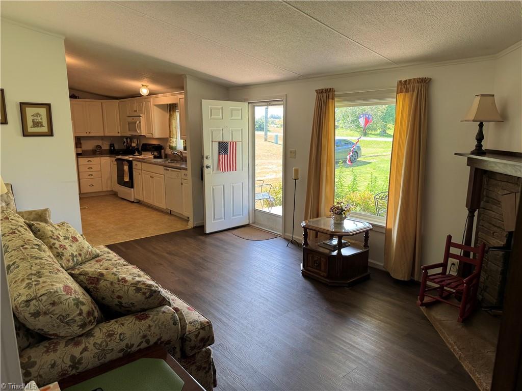 7782 Greenhorn Road Elkin, NC 28621 - Photo 27 of 32 Gallery Image 27
