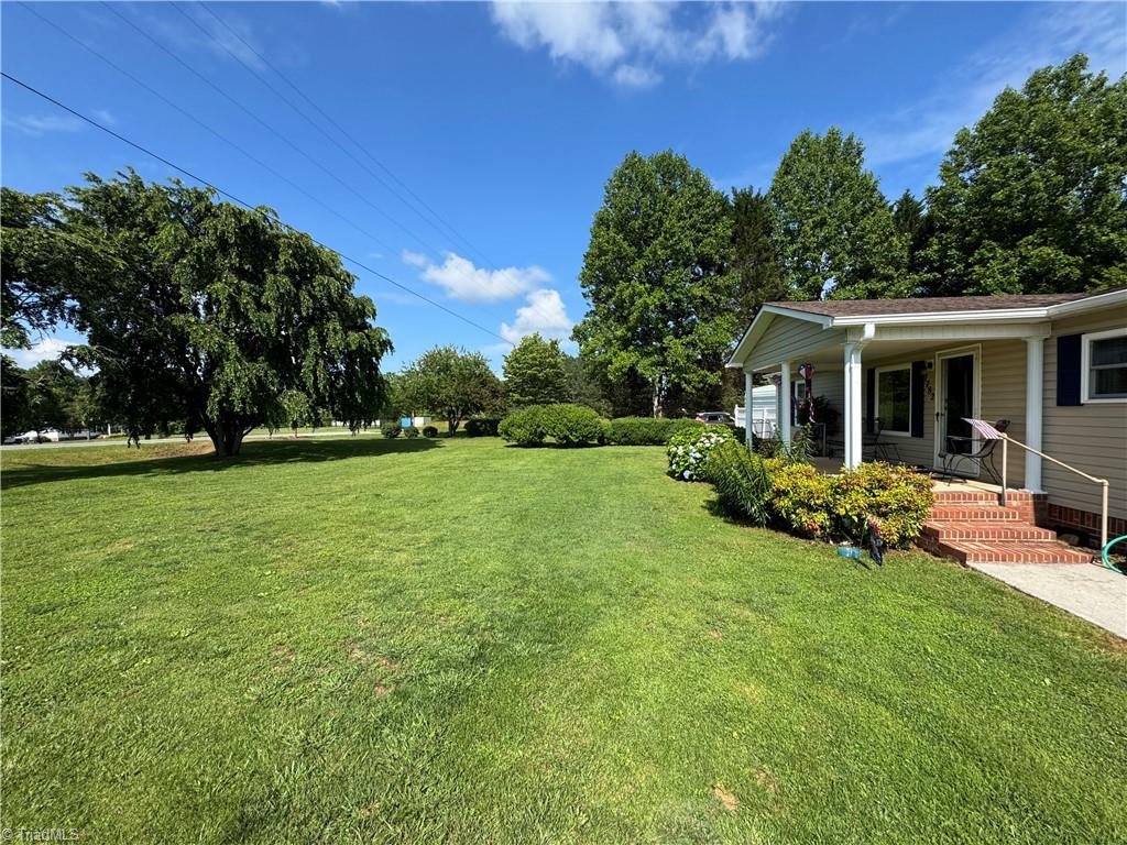 7782 Greenhorn Road Elkin, NC 28621 - Photo 3 of 32 Gallery Image 3