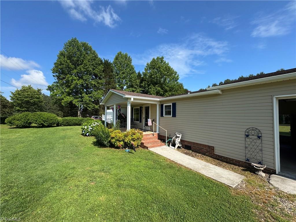 7782 Greenhorn Road Elkin, NC 28621 - Photo 4 of 32 Gallery Image 4
