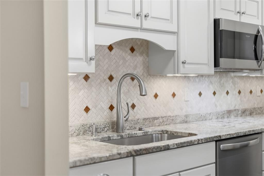 300 Fox Chapel Road, Unit 407 Pittsburgh, PA 15238 - Photo 19 of 42