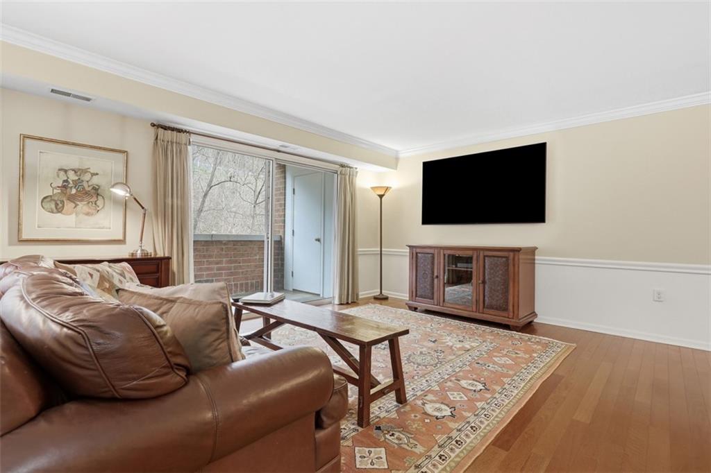 300 Fox Chapel Road, Unit 407 Pittsburgh, PA 15238 - Photo 9 of 42