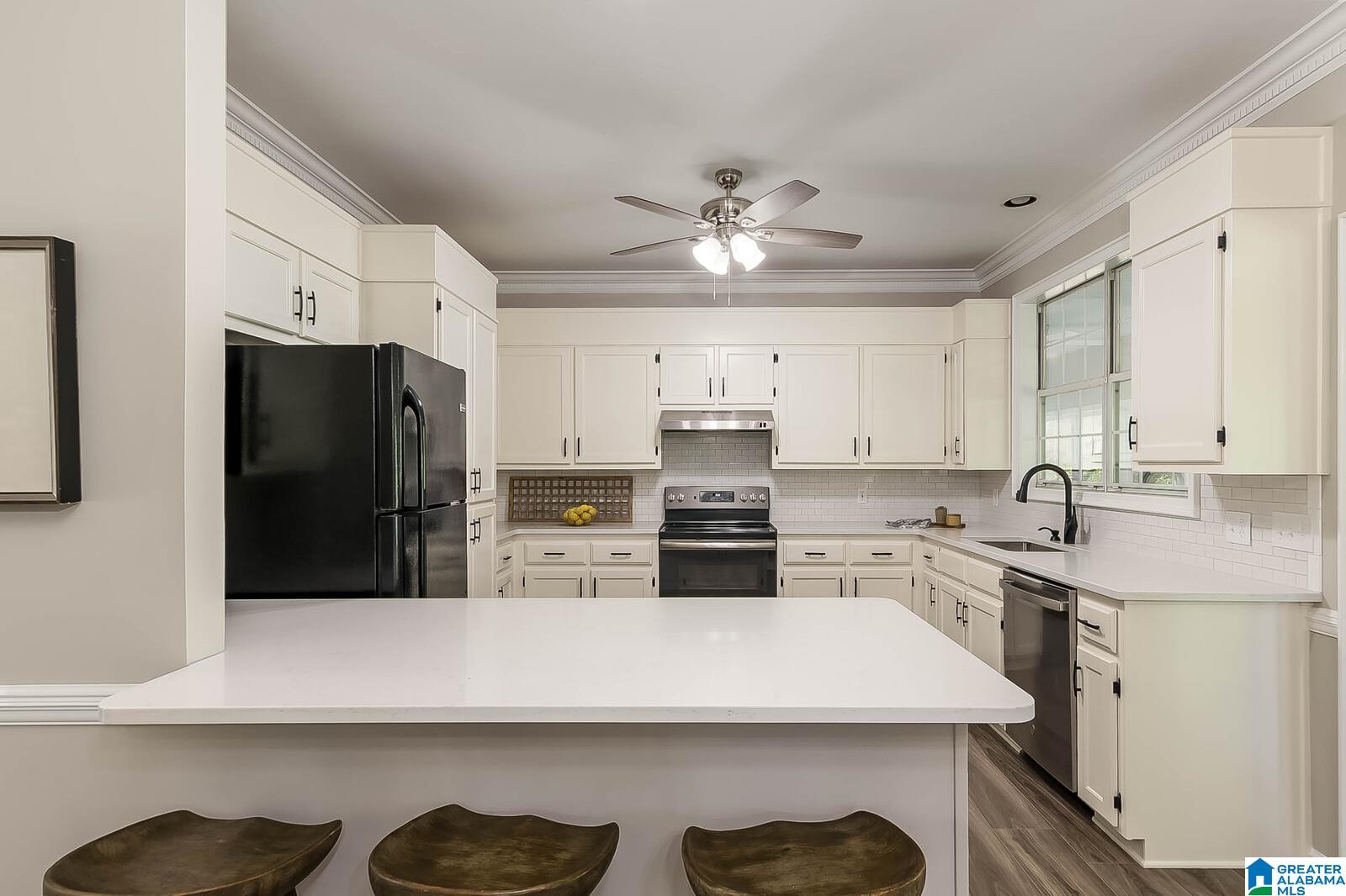 14745 Paul Howell Road Northport, AL 35475 - Photo 17 of 49