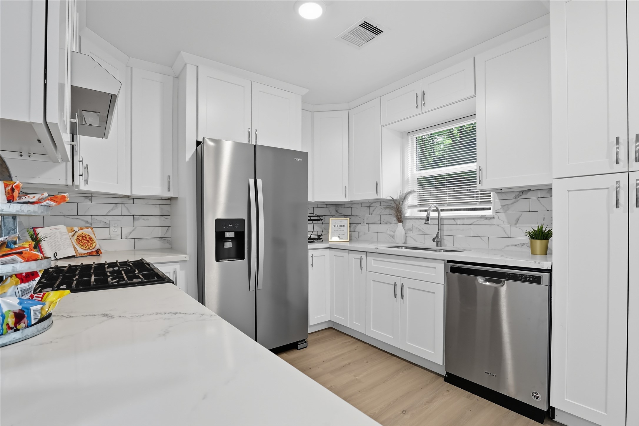 3923 Hickok Lane Houston, TX 77047 - Photo 13 of 22