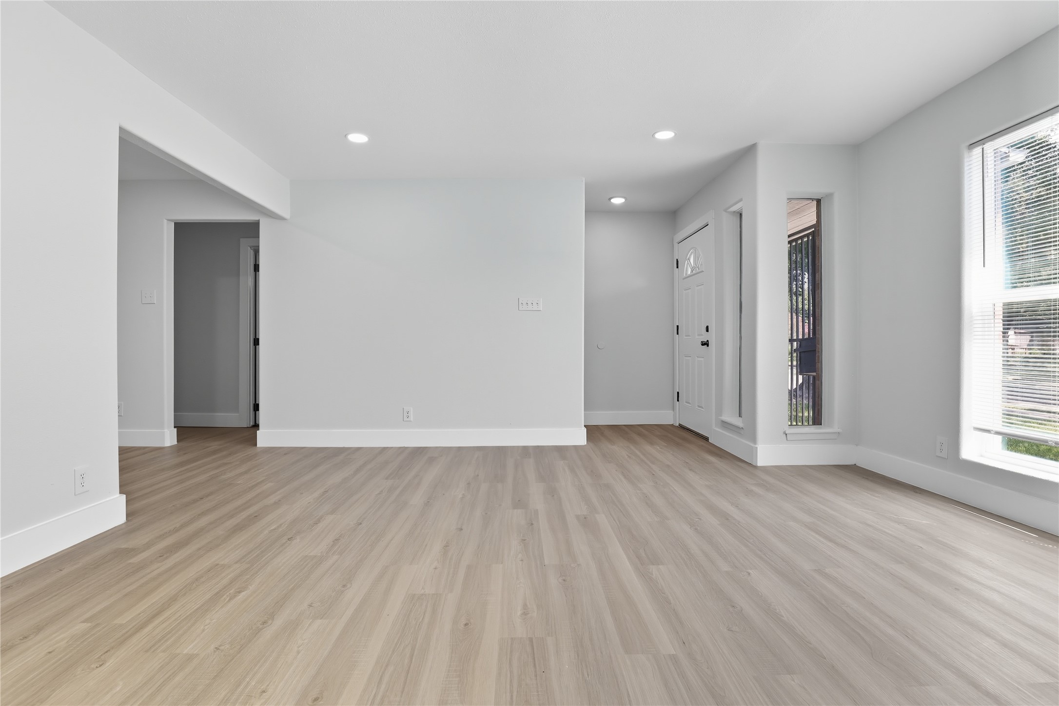 3923 Hickok Lane Houston, TX 77047 - Photo 8 of 22