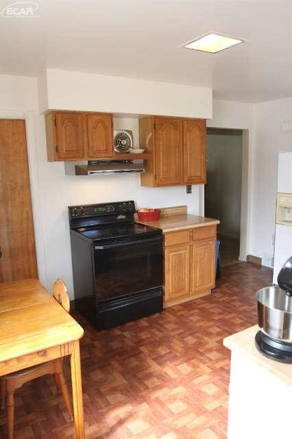 5102 North McKinley Road Flushing, MI 48433 - Photo 5 of 16 20433119-4.JPG