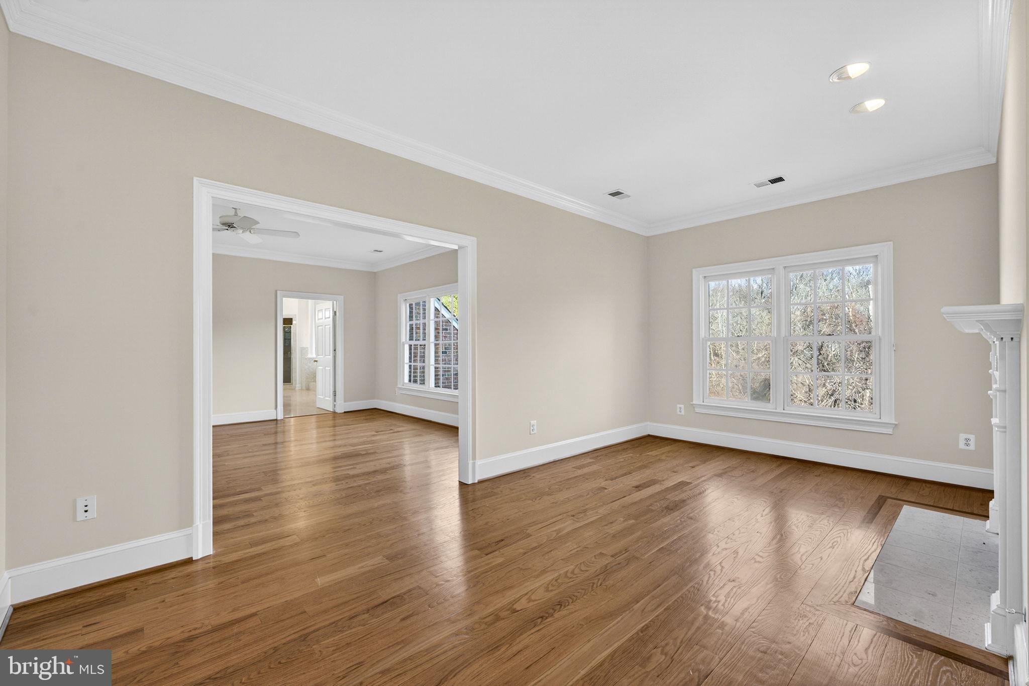 451 Seneca Road Great Falls, VA 22066 - Photo 34 of 73