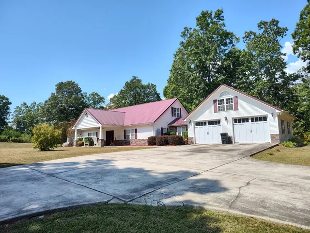 $475,000 | 442 Deer Ridge Estates Road, Whitwell, TN 37397