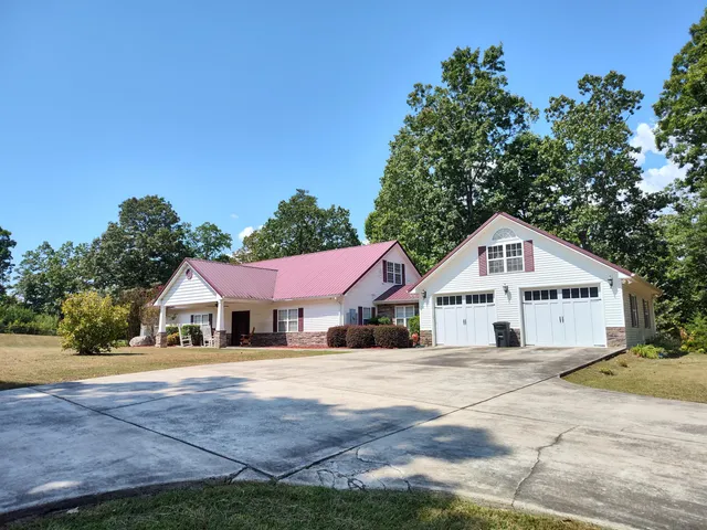 $475,000 | 442 Deer Ridge Estates Road, Whitwell, TN 37397