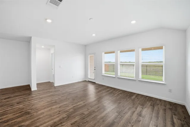 $1,895 | 331 Mustang Lake Circle, Buda, TX 78610