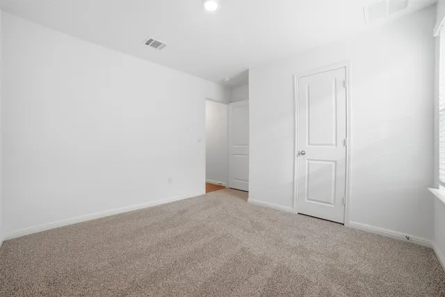 $1,895 | 331 Mustang Lake Circle, Buda, TX 78610