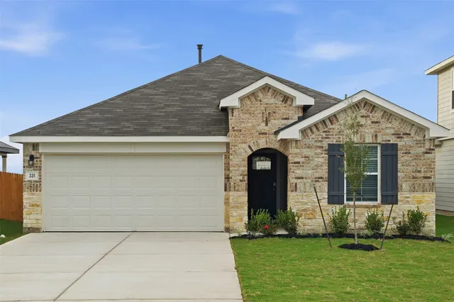 $1,895 | 331 Mustang Lake Circle, Buda, TX 78610