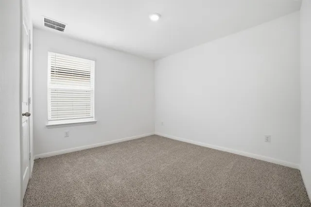 $1,895 | 331 Mustang Lake Circle, Buda, TX 78610