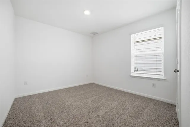 $1,895 | 331 Mustang Lake Circle, Buda, TX 78610