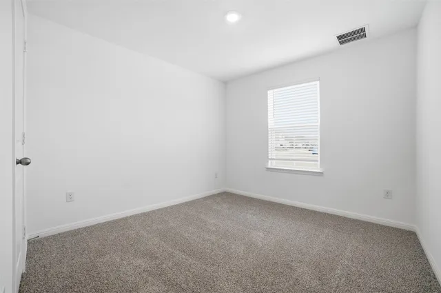 $1,895 | 331 Mustang Lake Circle, Buda, TX 78610