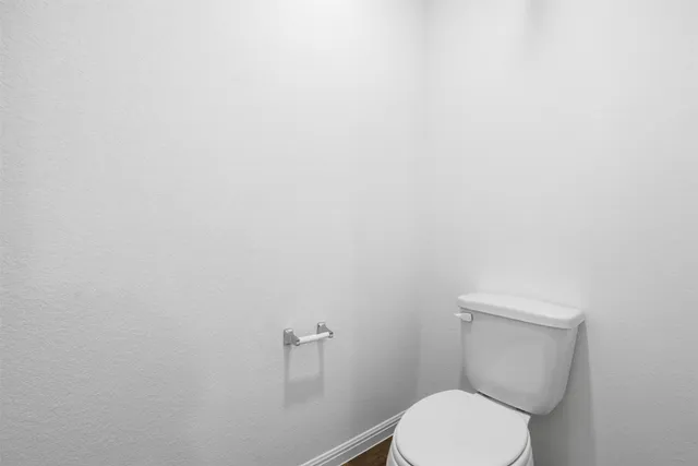 $1,895 | 331 Mustang Lake Circle, Buda, TX 78610