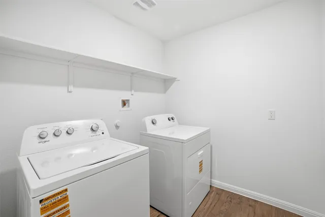 $1,895 | 331 Mustang Lake Circle, Buda, TX 78610