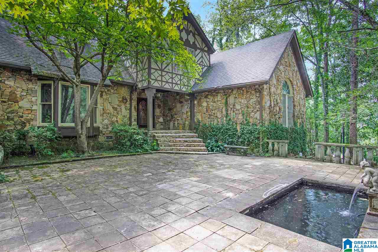 460 Green Glade Road Birmingham, AL 35244 - Photo 1 of 50