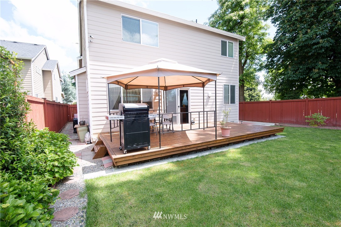 19159 117th Place Southeast Renton, WA 98058 - Photo 24 of 25 Gallery Image 24