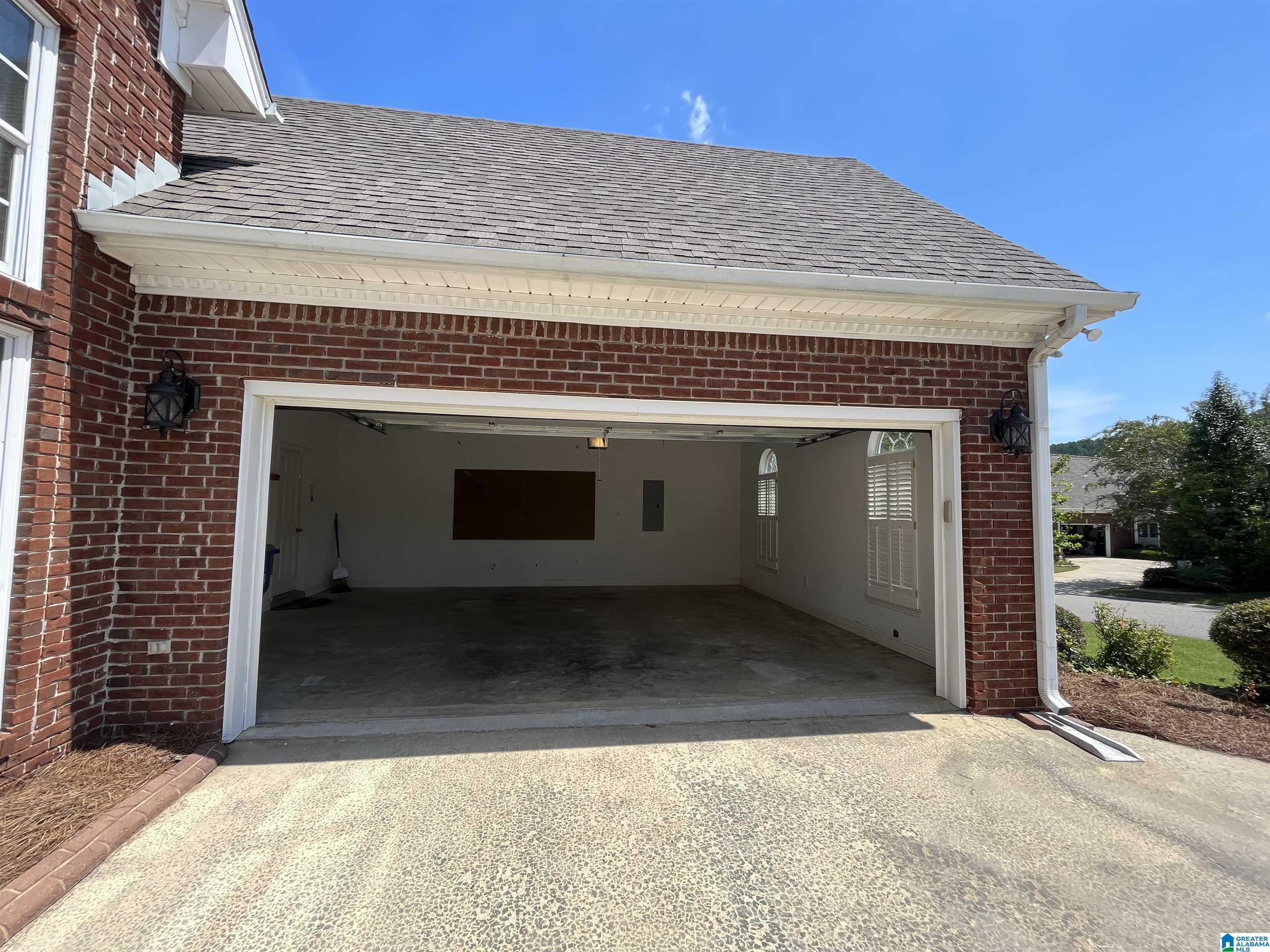 353 Wixford Trace Alabaster, AL 35007 - Photo 11 of 35