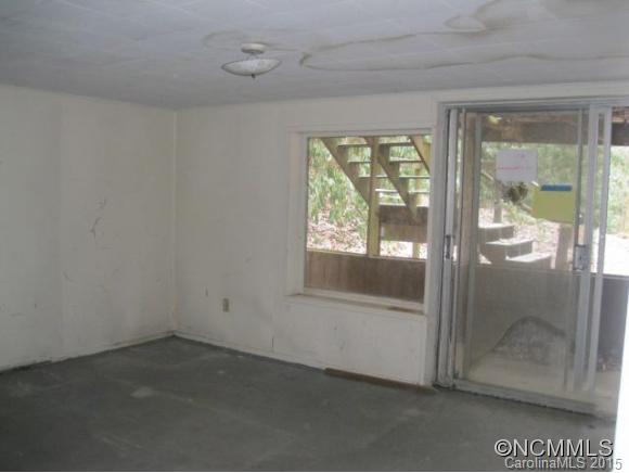 460 Franklin Road Highlands, NC 28741 - Photo 10 of 12 Gallery Image 10