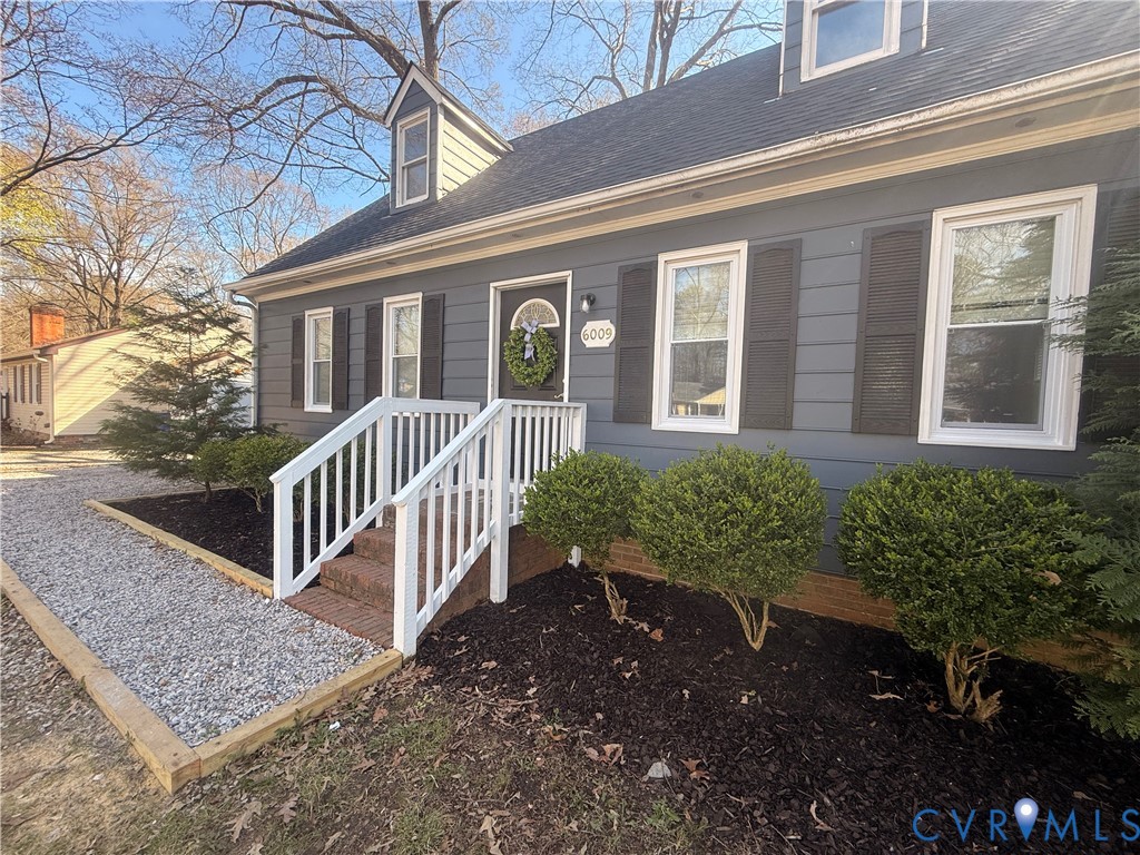 6009 Simplicity Court Chesterfield, VA 23832 - Photo 20 of 22 front view of a house with a yard