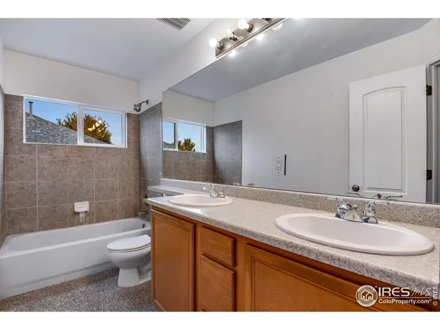 $674,995 | 2456 South Fundy Circle, Aurora, CO 80013