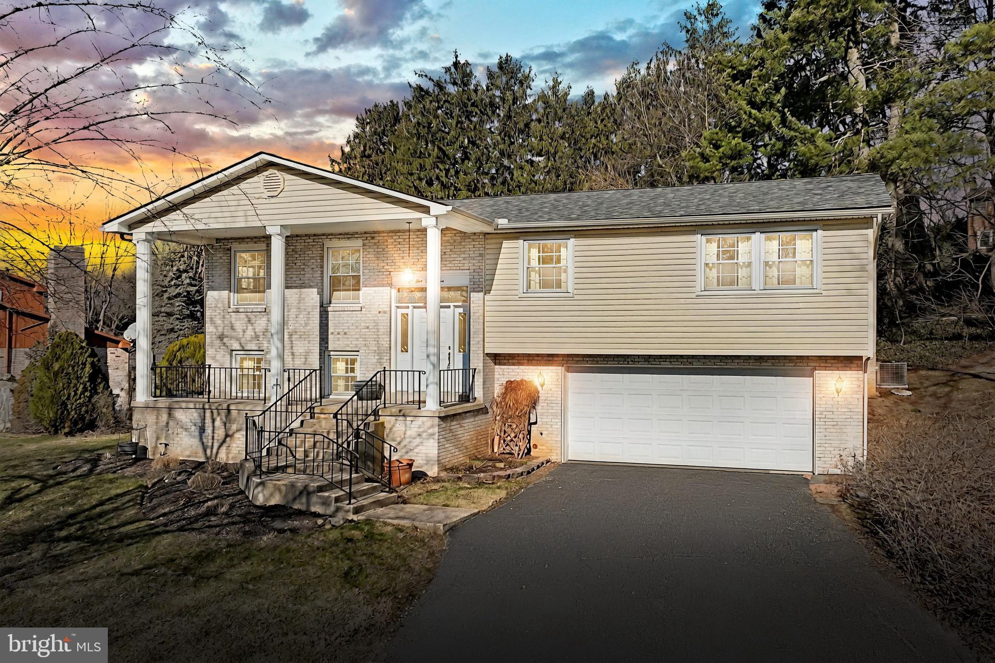 555 Maywood Road York, PA 17402 - Photo 1 of 46 Gallery Image 1