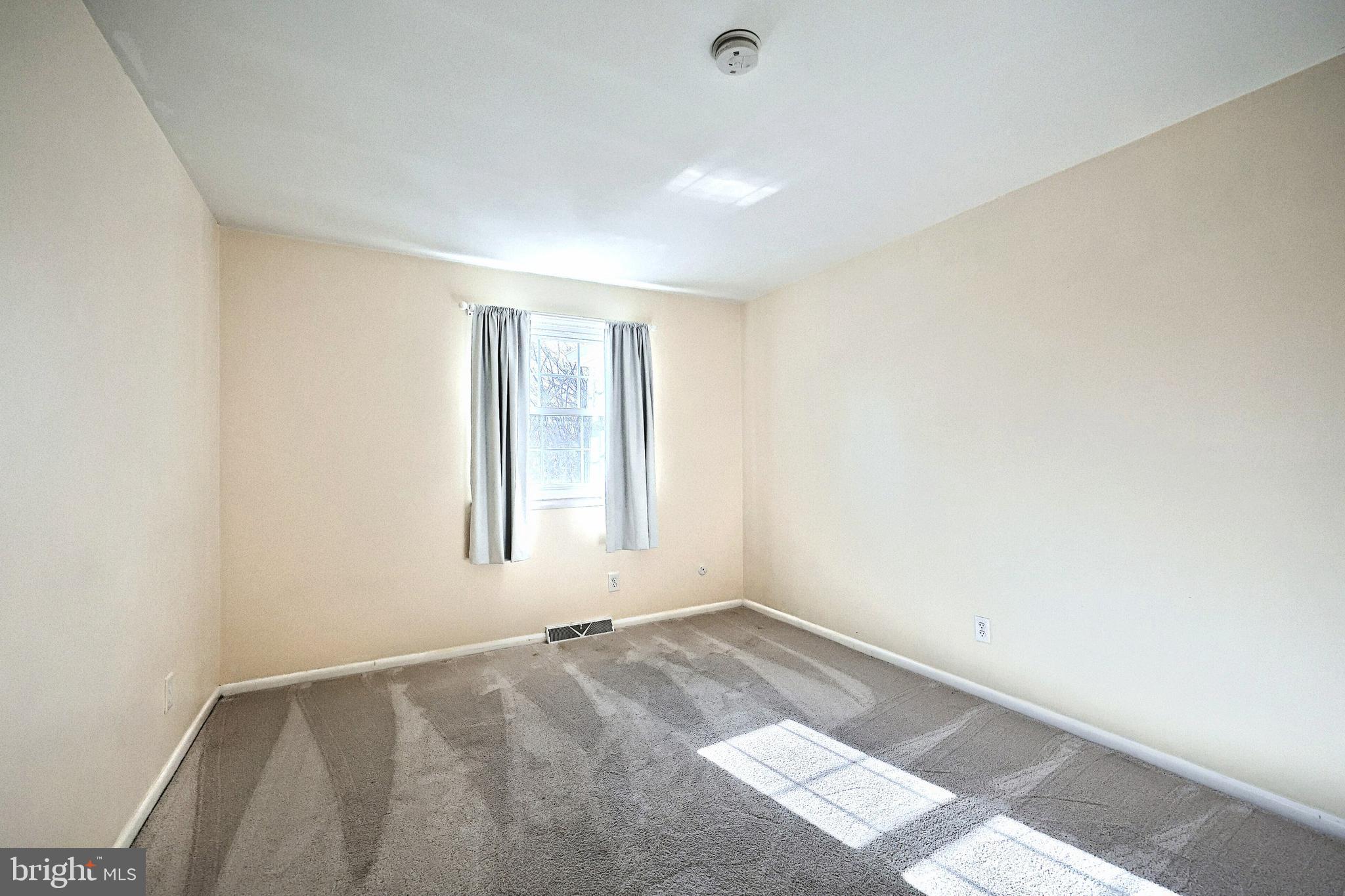 555 Maywood Road York, PA 17402 - Photo 30 of 46 Gallery Image 30