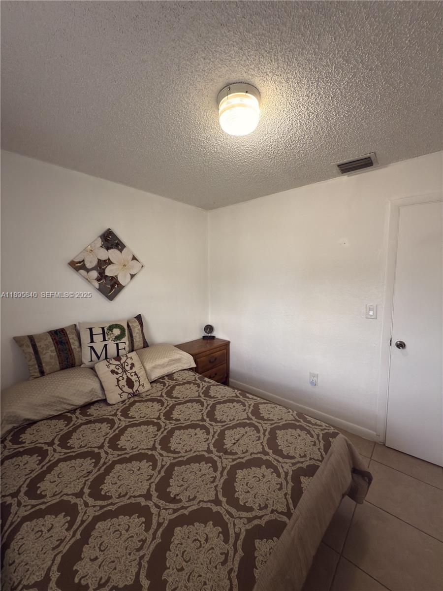 30120 Southwest 149th Avenue Homestead, FL 33033 - Photo 17 of 36