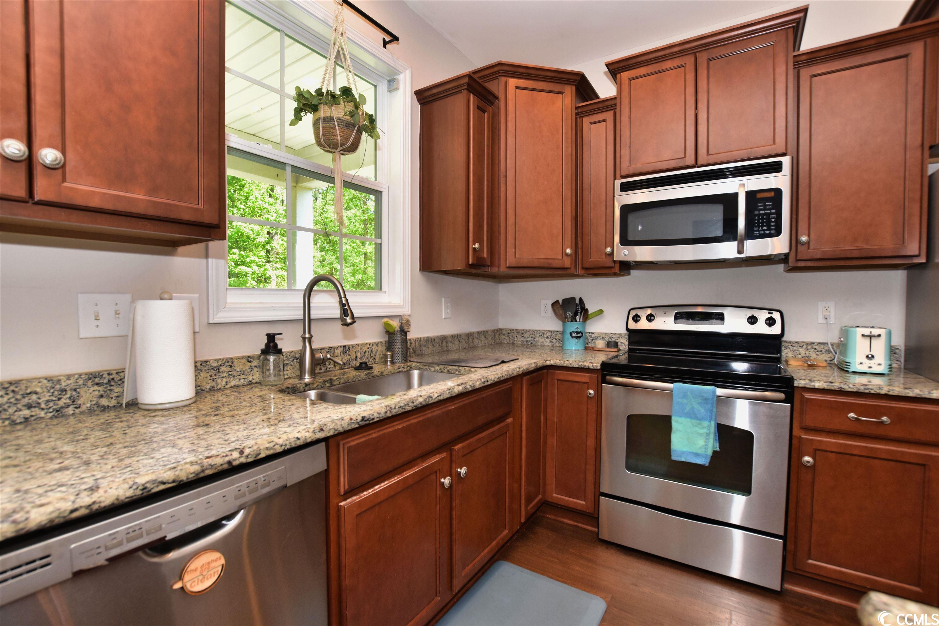 6 Summerlight Drive Murrells Inlet, SC 29576 - Photo 10 of 35 Gallery Image 10