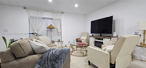 $3,500 | 1845 Northwest 4th Avenue, Unit 17, Boca Raton, FL 33432