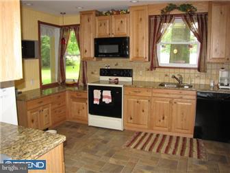 95 Marlton Road Pilesgrove, NJ 08098 - Photo 3 of 10 Kitchen
