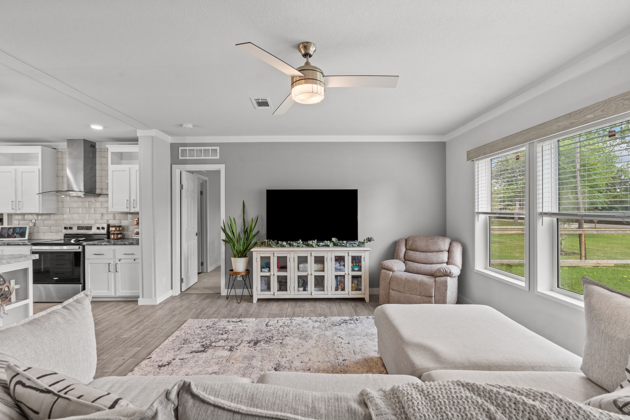 1510 Rymal Road Santa Fe, TX 77511 - Photo 10 of 47