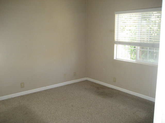 253 Hudson Landing Road Watsonville, CA 95076 - Photo 11 of 25 Gallery Image 11