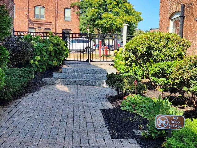 $309,000 | 48 Landing Lane, Unit 16, Laconia, NH 03246