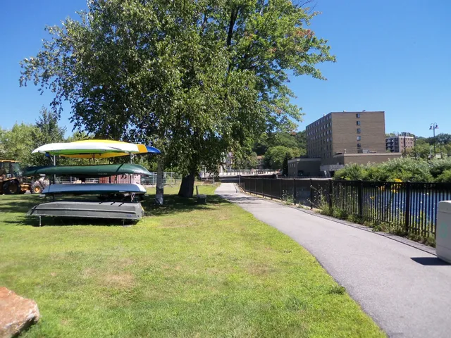 $309,000 | 48 Landing Lane, Unit 16, Laconia, NH 03246