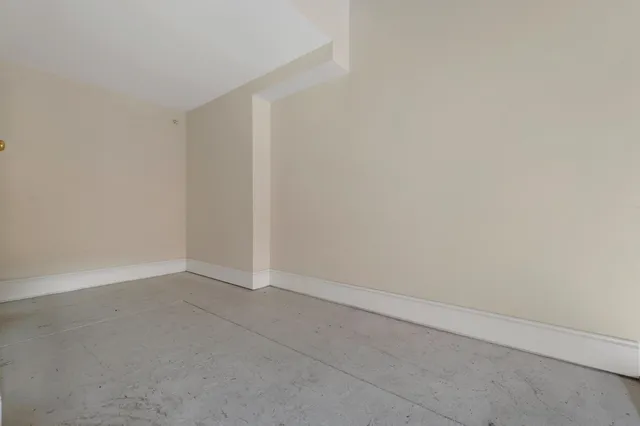 $309,000 | 48 Landing Lane, Unit 16, Laconia, NH 03246