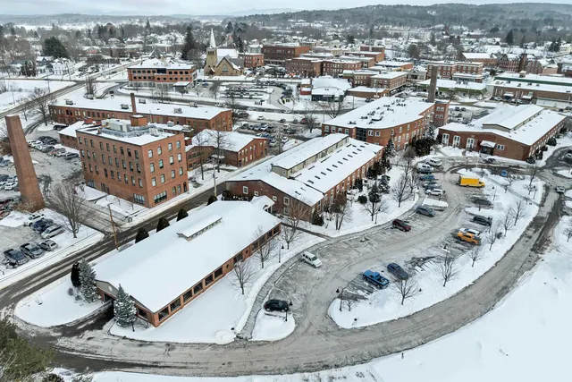 $309,000 | 48 Landing Lane, Unit 16, Laconia, NH 03246