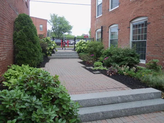 $309,000 | 48 Landing Lane, Unit 16, Laconia, NH 03246