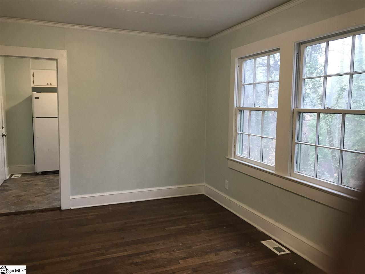 115 West Victoria Road Spartanburg, SC 29301 - Photo 7 of 21 Gallery Image 7