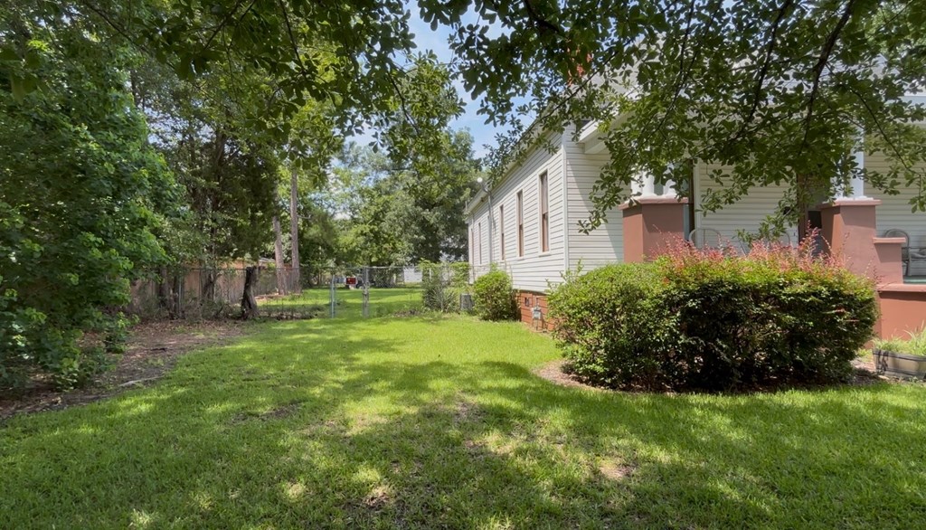 1445 18th Street Columbus, GA 31901 - Photo 3 of 10