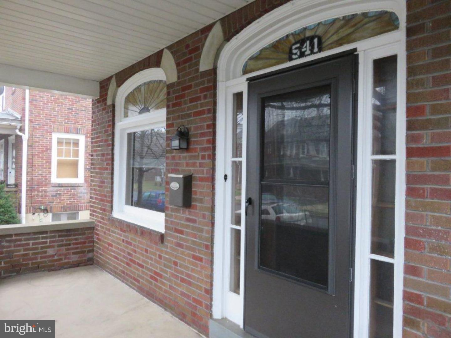 541 Gregg Street Reading, PA 19607 - Photo 3 of 12 Gallery Image 3