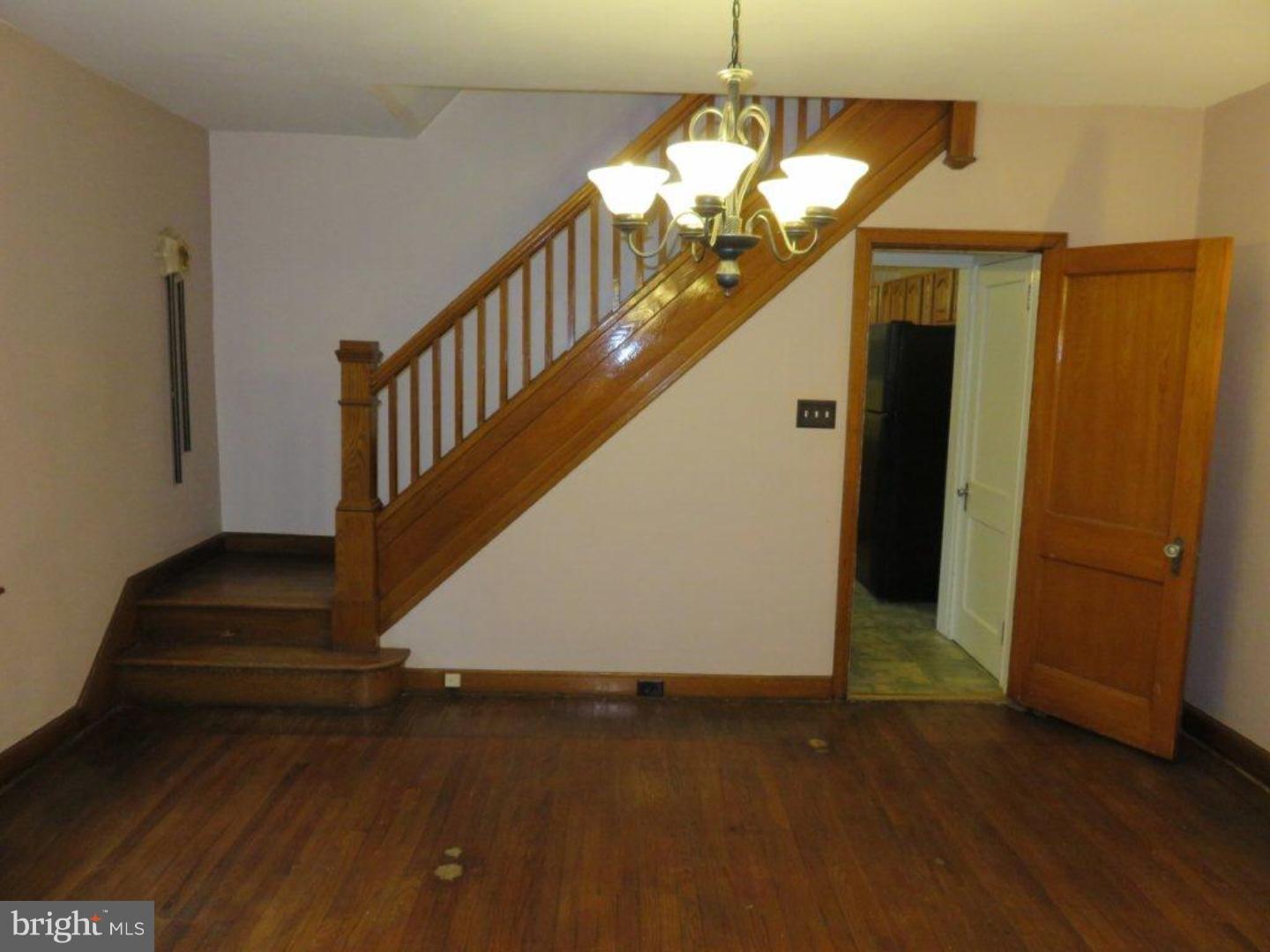 541 Gregg Street Reading, PA 19607 - Photo 5 of 12 Gallery Image 5