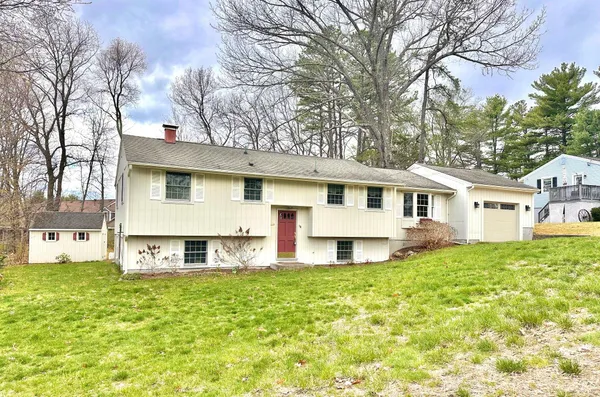 $525,000 | 19 Pinewood Drive, Merrimack, NH 03054
