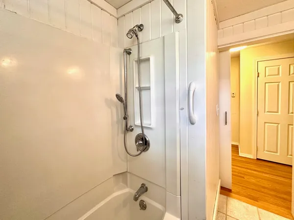 $525,000 | 19 Pinewood Drive, Merrimack, NH 03054