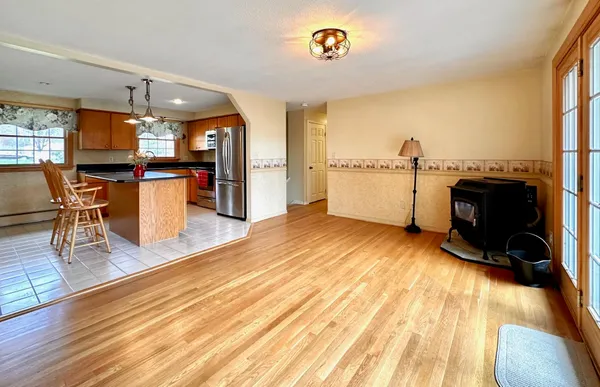 $525,000 | 19 Pinewood Drive, Merrimack, NH 03054