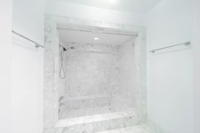 $3,400 | 15738 Fleetwood Oaks Drive, Houston, TX 77079