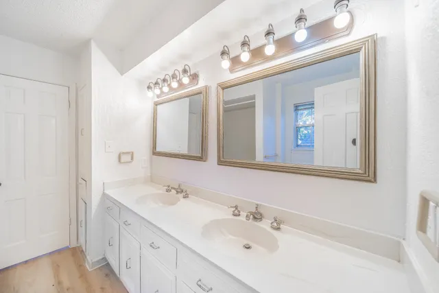 $3,400 | 15738 Fleetwood Oaks Drive, Houston, TX 77079